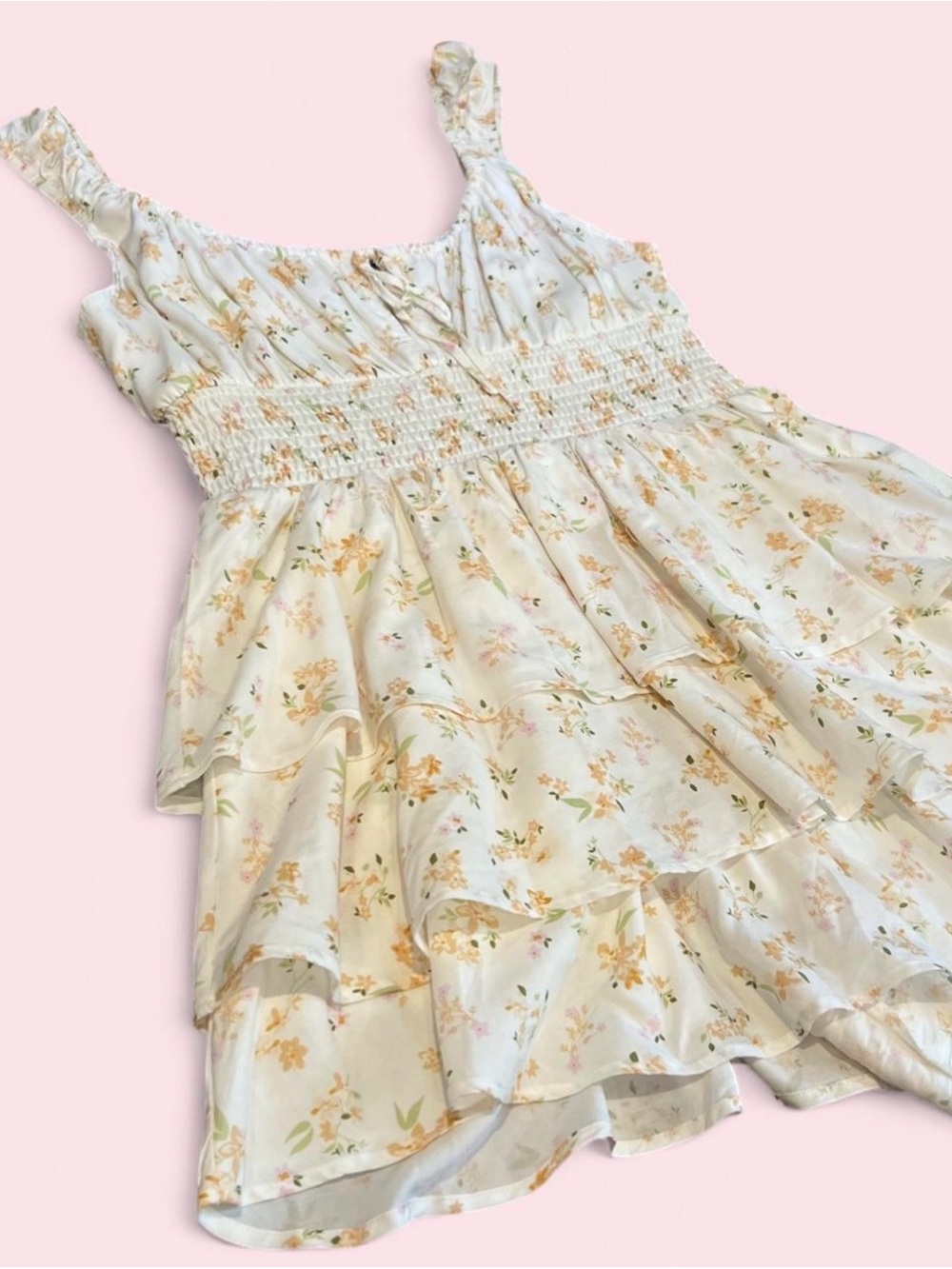 Light Floral Ruffle Romper - Cream Floral Size Large